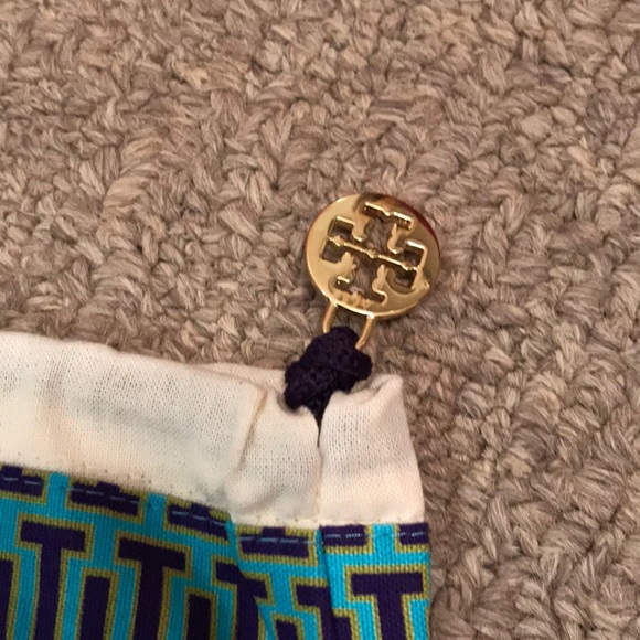 Tory Burch dust bag - Picture 2 of 2